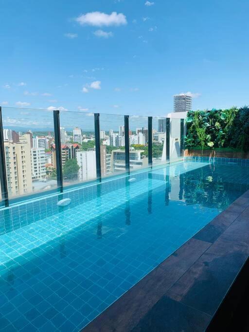 Appartamento Departamento Con Vista De Lujo Santa Cruz de La Sierra Esterno foto